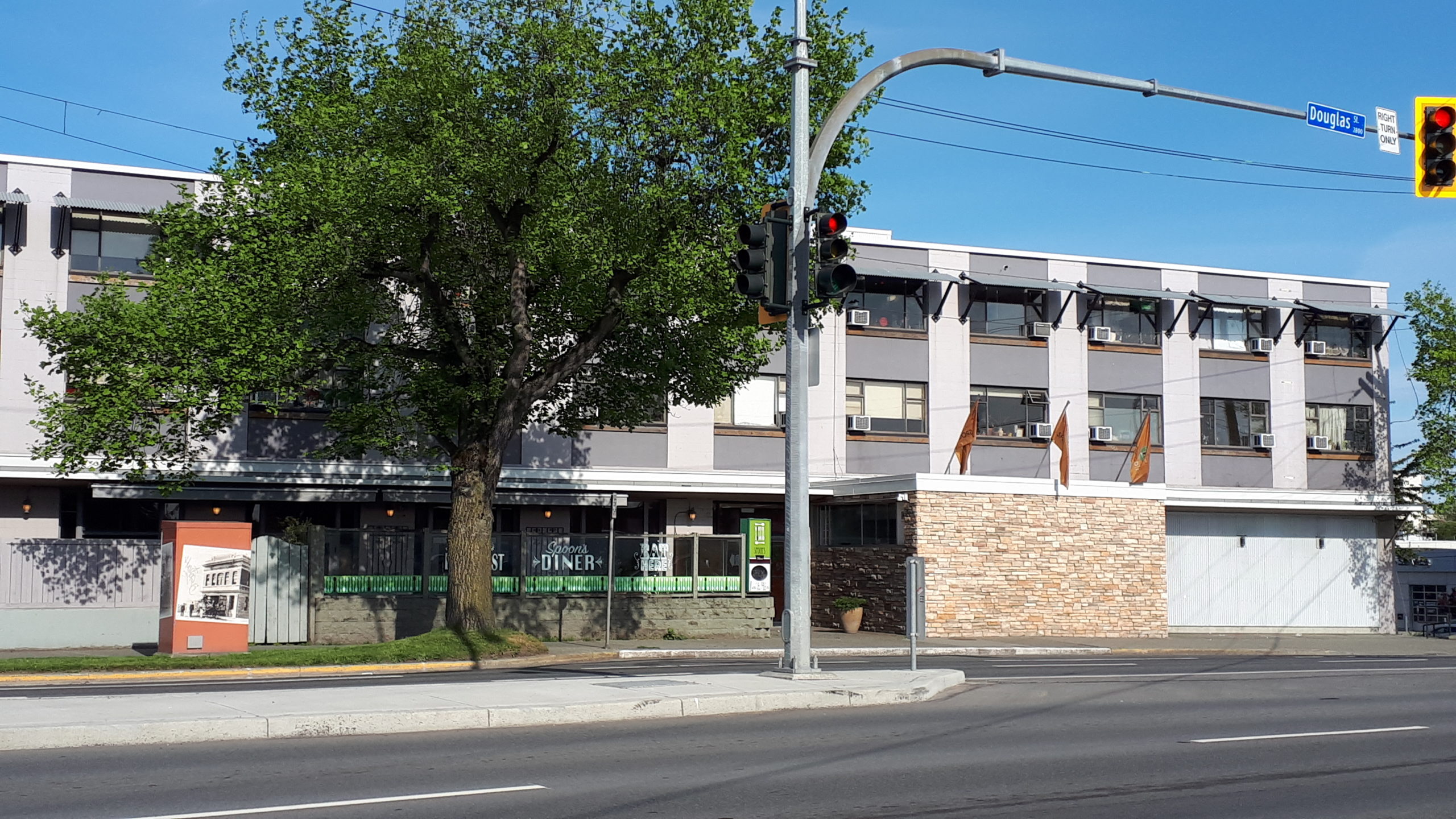 Douglas Street Community Supportive Recovery Program PHS Community